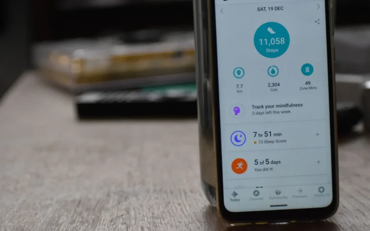 Smartphone showing an app with daily statistics